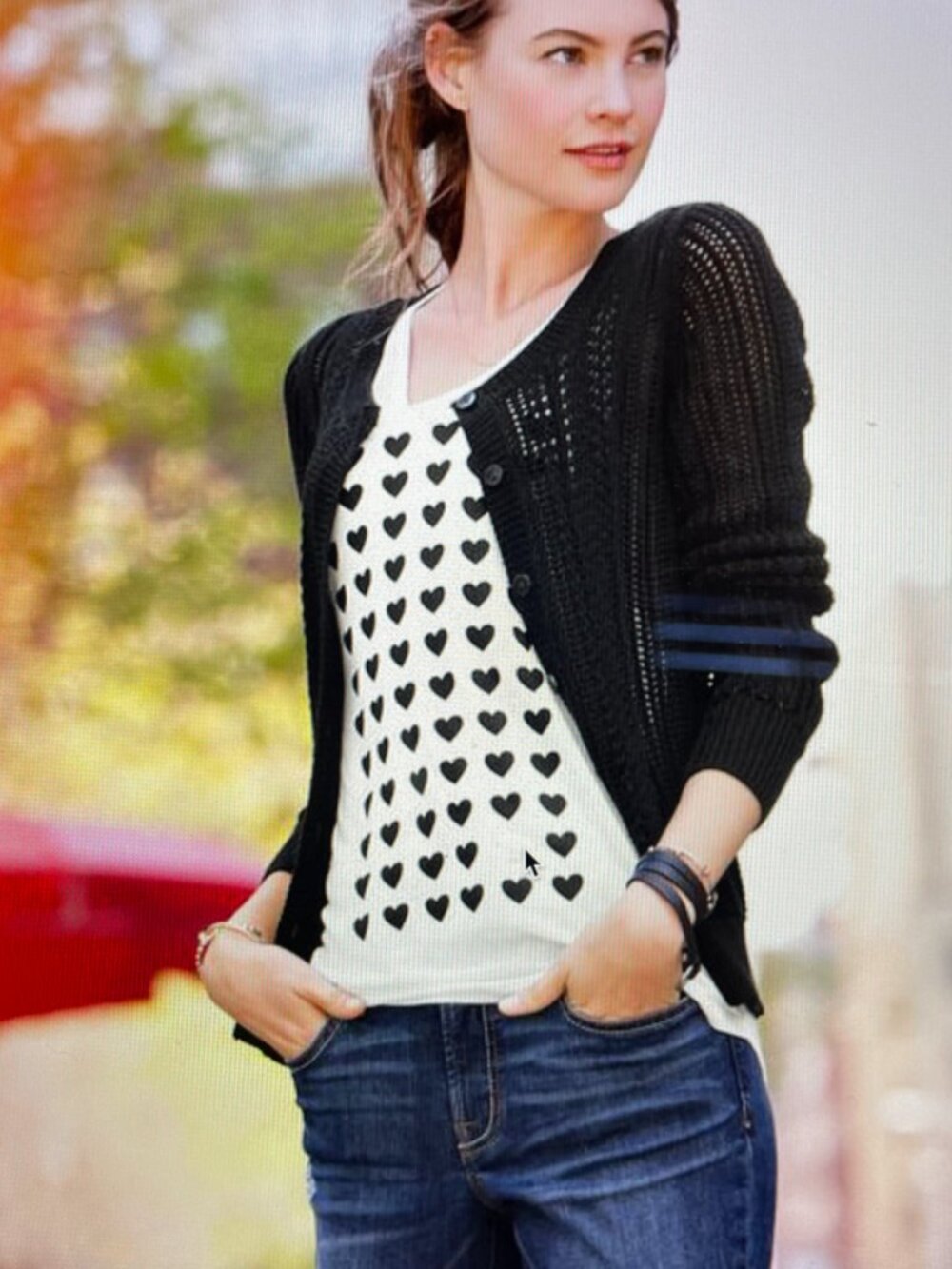 Victoria's Secret White Tank Top Graphic Black Heart Grid gold VS monogram Large